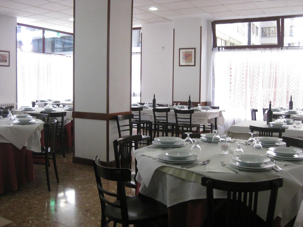 Hotel Acebos Azabache Gijón Exterior foto
